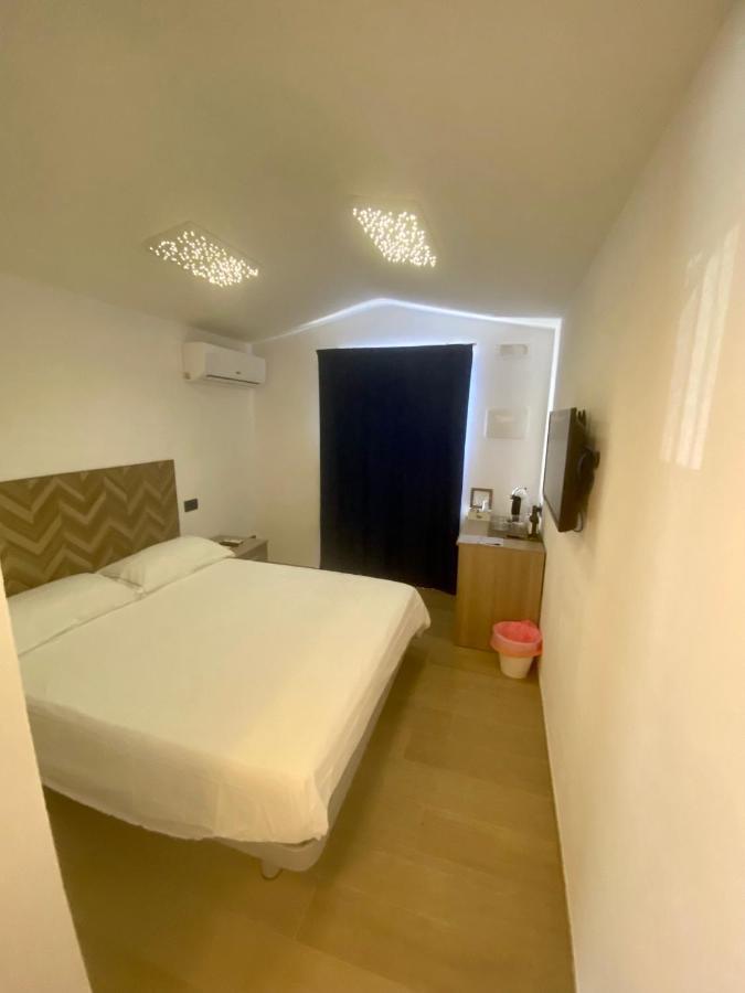 Marina Bay Suites Пескичи Экстерьер фото